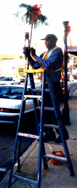 Joe White, Lamplighter