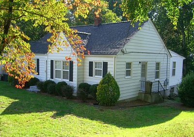 220 Peach Street
