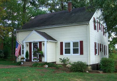 303 Spruce Hill