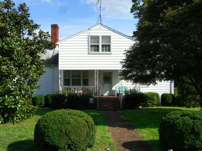 315 Spruce Hill
